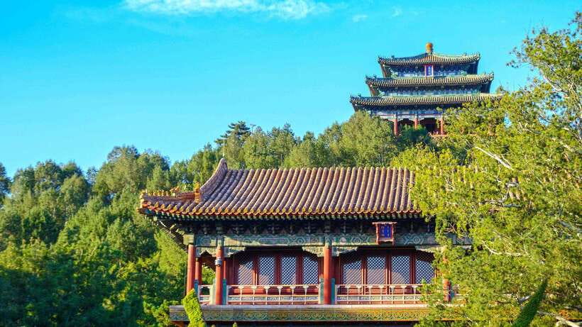 Beijing：Jingshan Park (Palace Museum Garden) Ticket - Self-guided or guided: what changes with this ticket
