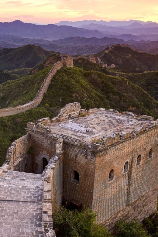 Beijing: Jinshanling and Simatai Wall&Gubei Watertown Tour - Should you book this tour or choose something simpler?