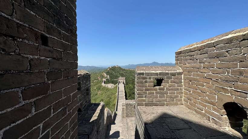Beijing: Jinshanling Great Wall Private Tour with Options - Lunch breaks that feel local, with real options