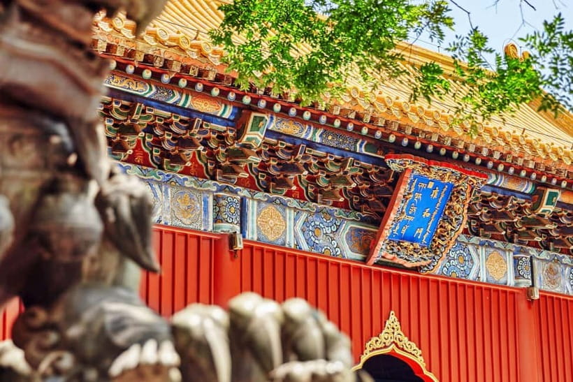 Beijing: Lama Temple Entry Ticket and Optional Guided Tour - Hutongs and Local Life: A Walk That Breaks Up the Big Sights