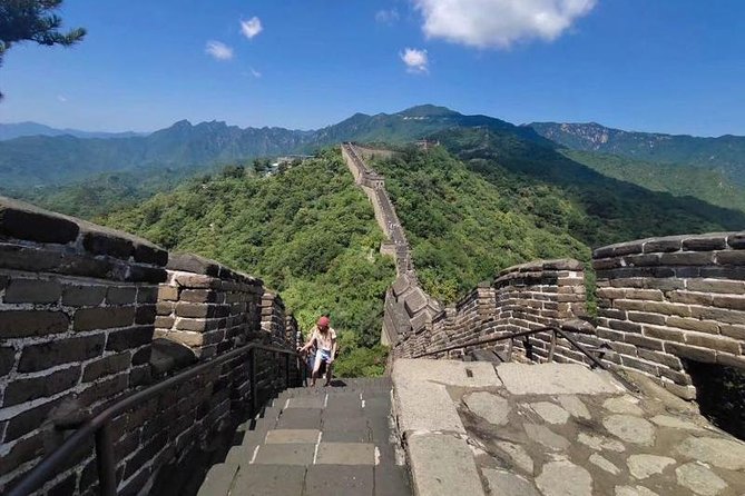 Beijing Layover: Mutianyu Great Wall Guided Tour or Transfer - Airport-to-Wall Logistics: private vehicle, timing, and which airport to confirm