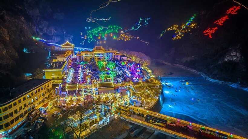 Beijing: Longing Gorge Ice Festival w/Optional Activities - What the Ice Festival Actually Delivers at Longqing Gorge