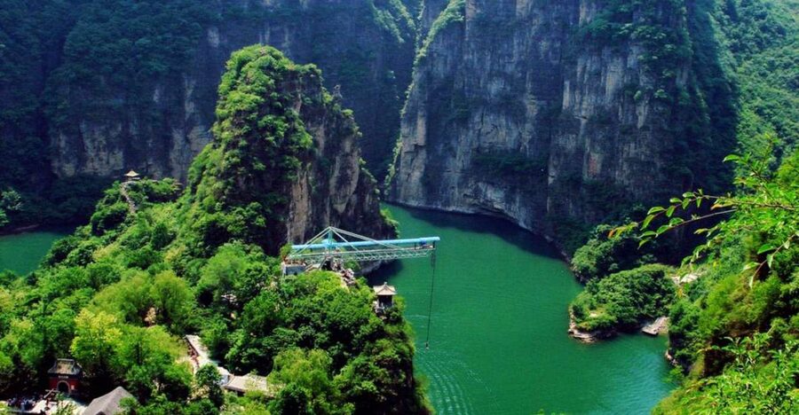 Beijing: Longqing Gorge, Ming Tombs & Lunch Private Day Tour - The included lunch: real Chinese countryside food, with one practical caveat