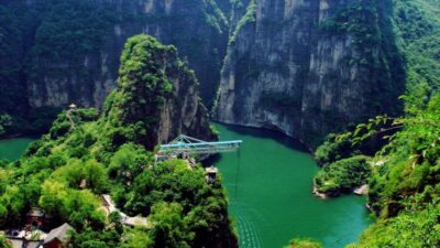 Longqing Gorge, Ming Tombs & Lunch Private Day Tour