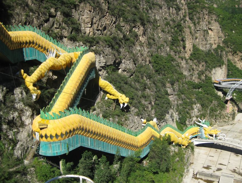 Beijing: Longqing Gorge, Ming Tombs & Lunch Private Day Tour - Who this tour is perfect for