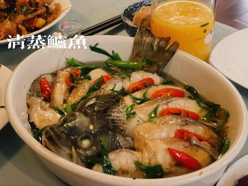 Beijing Market Tour with 10-course Family Feast - Timing, comfort, and small-group pacing (2 people max)