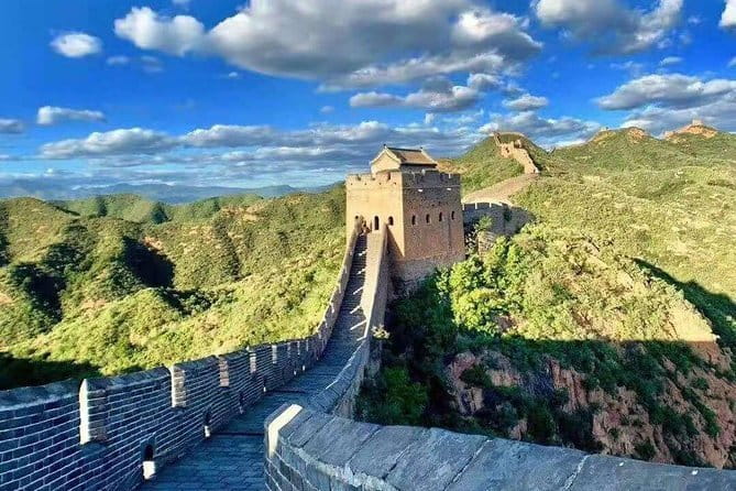 Beijing Mutianyu Great Wall Layover Tour & Private Transfer - Tower 20: the highest point, and the view that makes the day click
