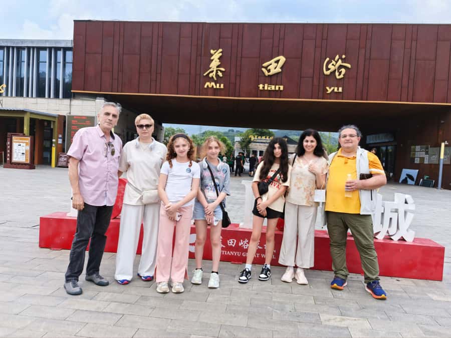 Beijing: Mutianyu Great Wall & Summer Palace Day Tour - Pacing and energy: how to survive a full day without feeling rushed