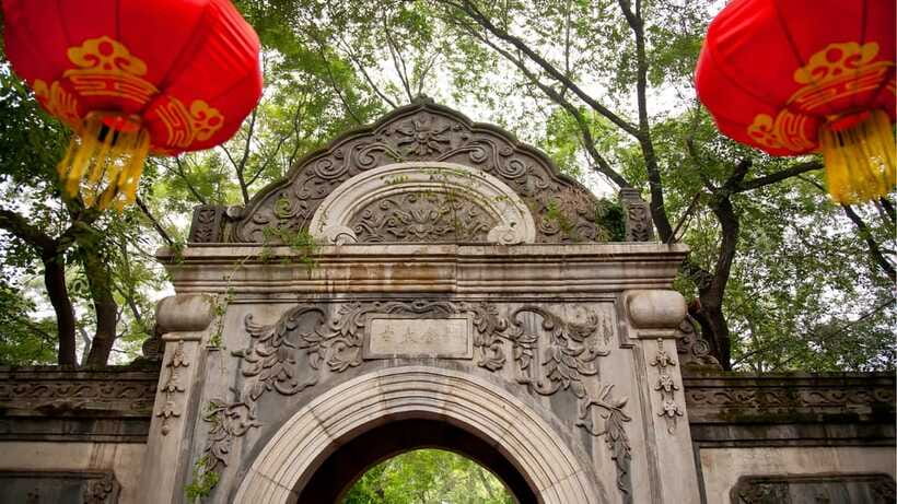 Beijing: Prince Kung's Palace Museum Ticket—Must-See Spot - Your self-guided visit: how the English PDF helps you see more