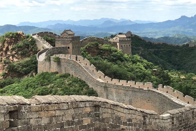 Beijing Private Day Tour: Mutianyu Great Wall and Summer Palace - Mutianyu Great Wall: Watchtowers, Winding Paths, and Better Views