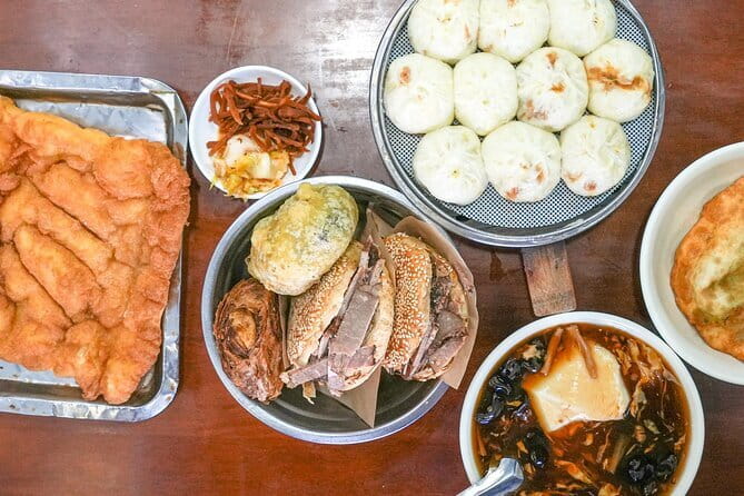 Beijing Private Night Food Tour with Jing A Brewpub Hopping - How the food tour explains Beijing nightlife, not just food