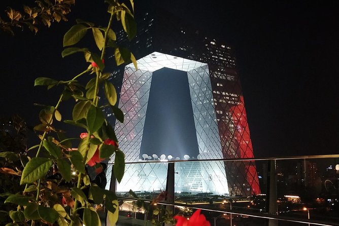 Beijing Private Nighttime Sightseeing Tour w/ Transfer - Modern vs historical routes: choose the right Beijing mood