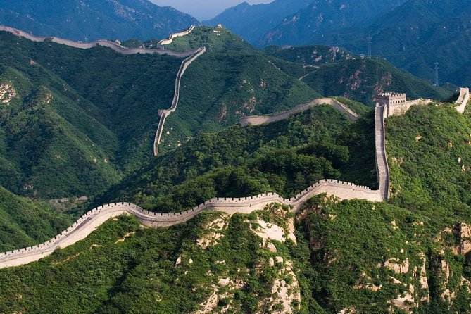 Beijing Private Tour to Badaling Great Wall and Longqing Gorge with Boat Ride - Badaling Great Wall with cable car round trip and efficient access