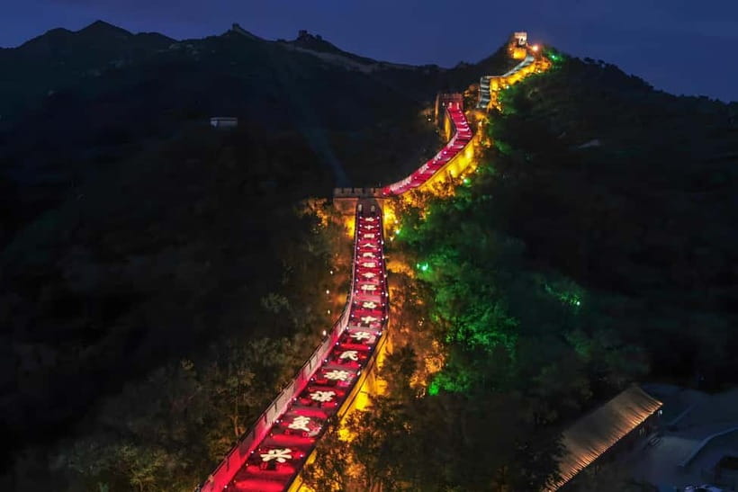 Beijing: Private Tour to Great Wall & POPLand Labubu Home - POPLand Labubu Wonderland: Where Toy Fans Get Serious About Photos