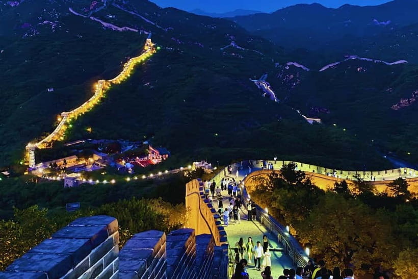 Beijing: Private Tour to Great Wall & POPLand Labubu Home - Two Routes, Two Moods: Mutianyu Day vs Badaling Night