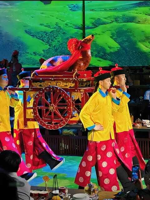 Beijing Royal Banquet with Chinese culture prefermance - Roast duck with jujube wood, plus the comfort-food pivot