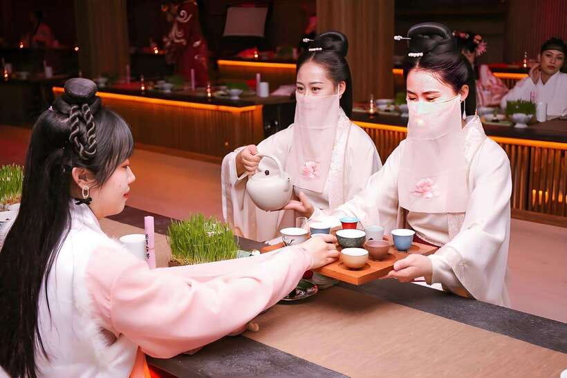 Beijing Royal Dinning Experience with cultural performance - Should You Book Beijing Royal Dining With Cultural Performance?