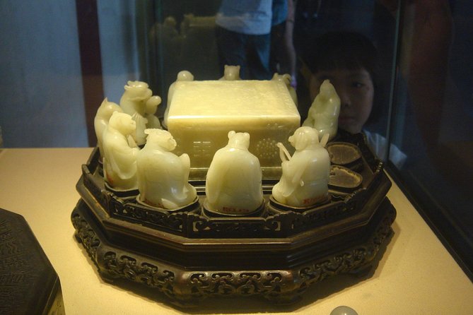 Beijing's Forbidden City with Special Viewing of Treasure Gallery and the Great Wall Ruins at Badaling - Peking Duck Banquet Lunch, Plus the Reality of Tour Meals