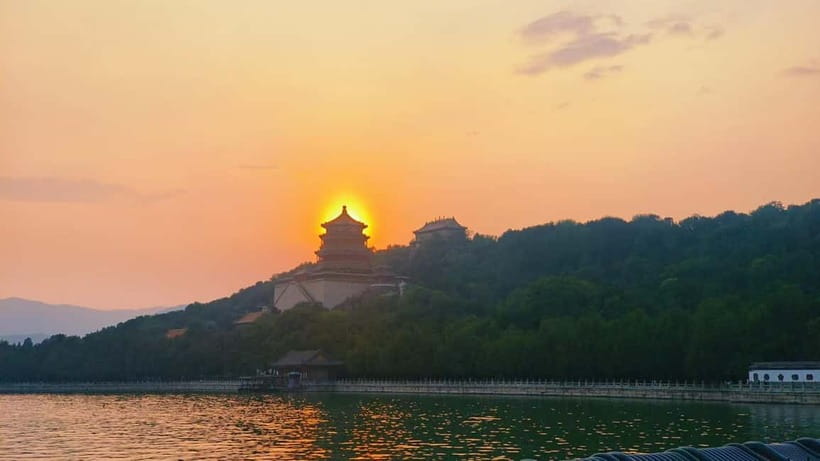 Beijing: Summer Palace Highlight Walking Tour - Quick hits before you go