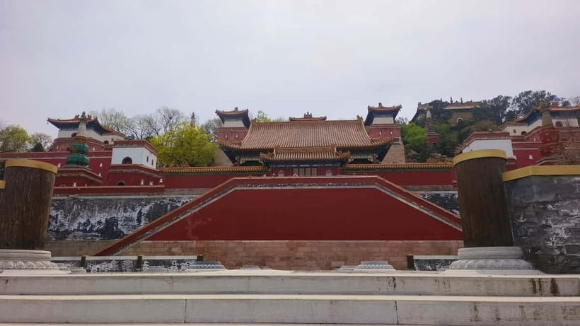 Beijing: Summer Palace Highlight Walking Tour - Hall of Joyful Longevity and the court area: why the palace felt political