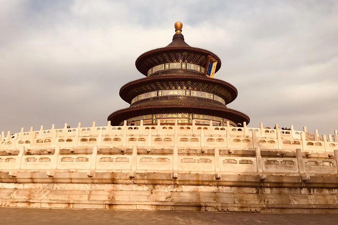 Beijing: Temple of Heaven OR Summer Palace Entry Ticket - Summer Palace: calm water, hills, and staged views