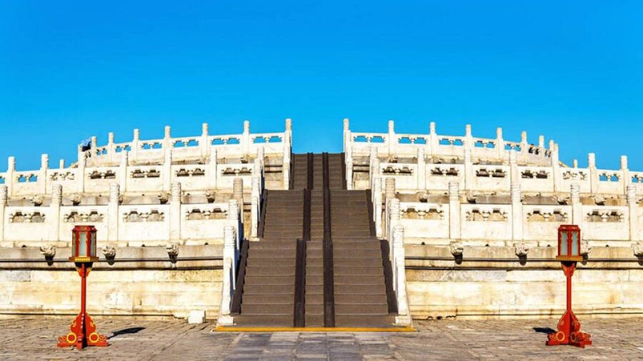 Beijing:Temple of Heaven Private Tour w/Option Show & Dinner - Pearl Market + Temple + duck, a shopping and culture blend