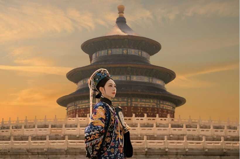 Beijing: Traditional Chinese Costume Makeover & Photo Shoot - What the English-Speaking Guide Actually Does for You