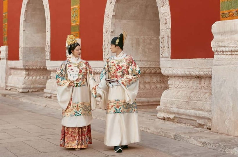 Beijing Traditional Hanfu Experience & Photoshoot for Groups - Why a Hanfu shoot starts at Jinyu Hutong Subway Exit C