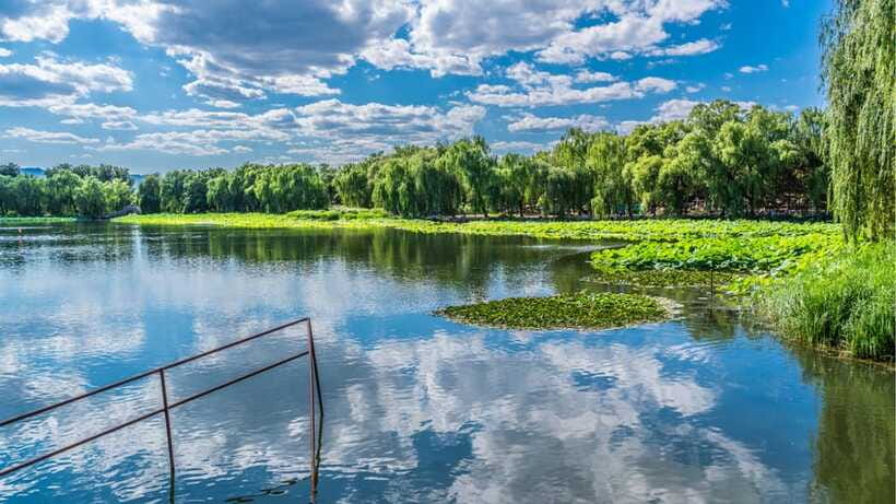 Beijing: YuanMingYuan Park (Garden of Gardens) e-Ticket - Why Yuanmingyuan still draws people in Beijing