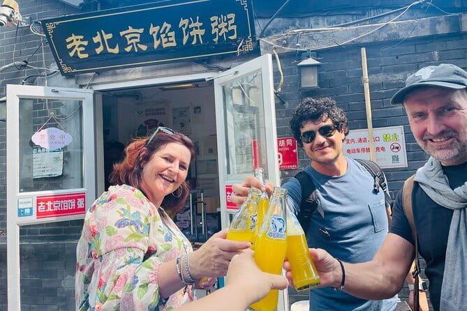 Bite and Stroll: Brunch Tour in Old Town Beijing! - Key highlights worth showing up for