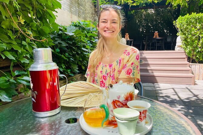 Bite and Stroll: Brunch Tour in Old Town Beijing! - A calmer way to do brunch in Beijing’s Old Town