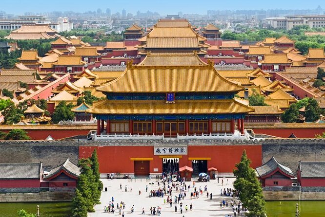 Boutique Tour: Four Must-sees of Beijing and Peking Duck - Tiananmen Square First, Then the Forbidden City Scale Hits