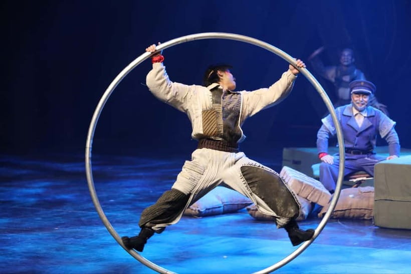 Combination Tour Of Acrobatics And Opera Show Beijing - Peking Opera in plain terms: singing, reciting, acting, playing