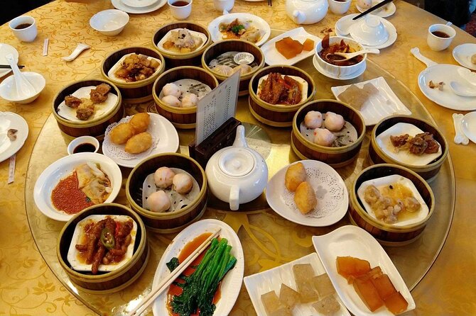 discovery more Beijing back street evening food tour with locals - What you eat and drink: 5+ local speciality snacks plus tea or coffee
