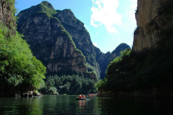 English Speaking Driver Service To Longqing Gorge - Key highlights worth planning around