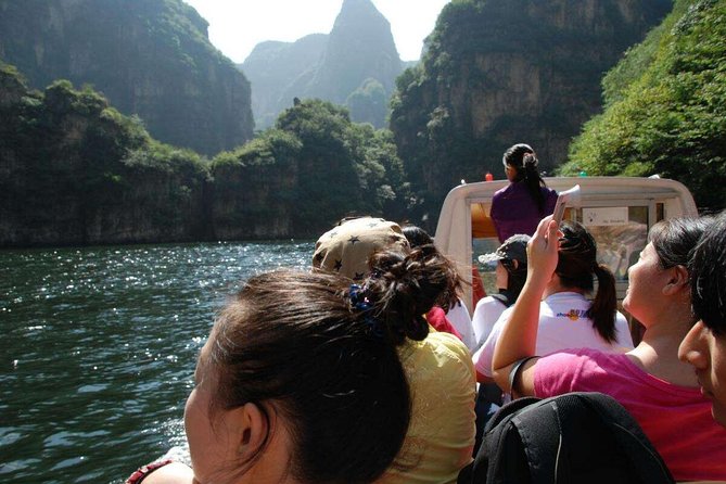 English Speaking Driver Service To Longqing Gorge - Getting the most out of your self-guided time