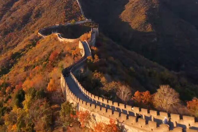 Exclusive Mutianyu Great Wall Tour: VIP Pass & Customized Options - Hotel pickup, private ride, and the drive that sets the tone
