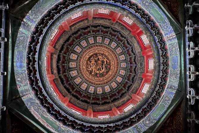 Exclusive Private Photography & Video Tour to The Forbidden City - Imperial Garden photos: flowering color and royal calm