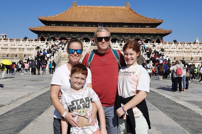 Explore Beijing's Tiananmen,Forbidden city andMutianyu with guide - Tiananmen Square: getting your bearings in the largest public space