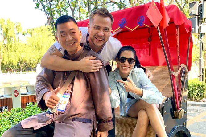 Explore the Hutongs at Houhai Lake area with the imperial afternoon Tea. - Bell and Drum Towers: Photos, Drum Performance, and Timekeeping Stories