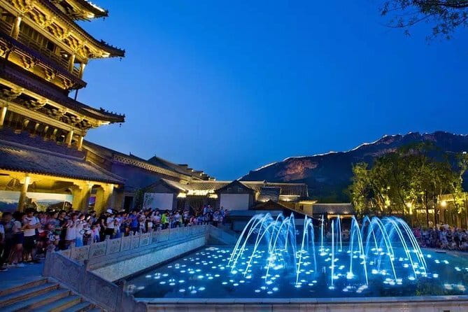 Forbidden City Tour with Night View of Simatai and Gubei Water Town from Beijing - Simatai Great Wall at Night: Cable Car, Lanterns, and Watch Towers