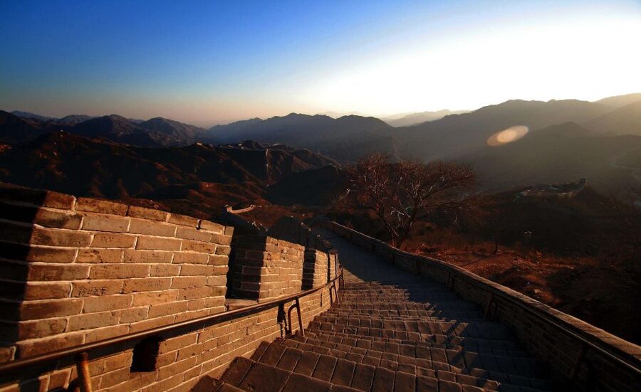 From Beijing: Badaling Great Wall Bus Group Tour - What You Learn From the Guide, and How Language Affects Your Day