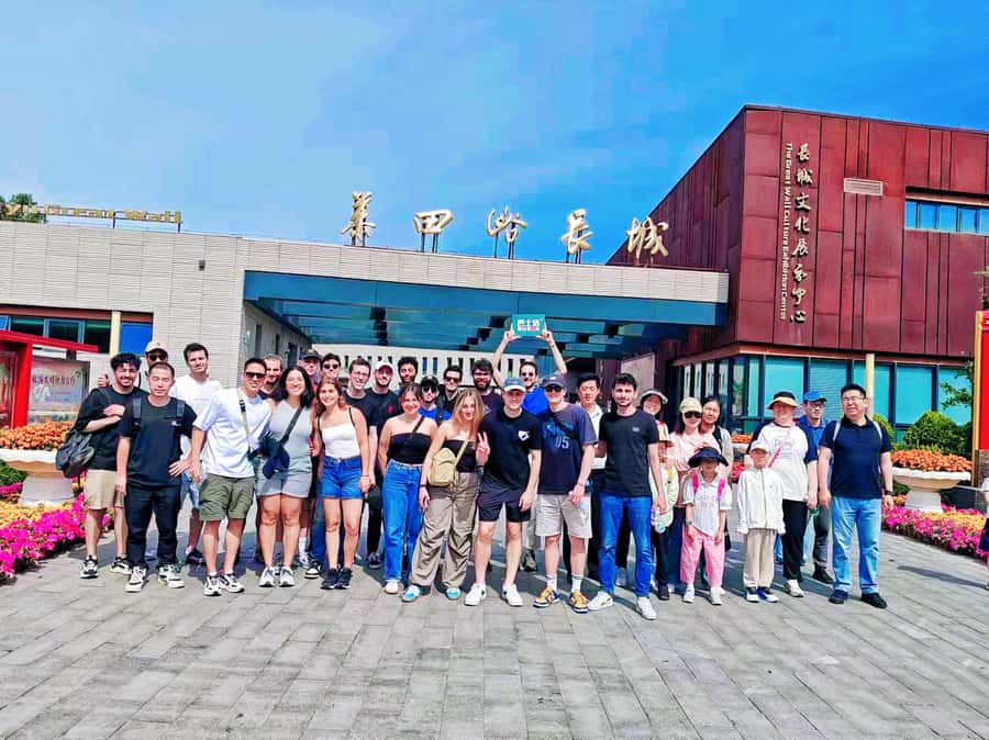From Beijing:Mutianyu Great Wall BusTour-8AM/9AM/10AM/3:30PM - Choosing east or west: cable car versus toboggan (140 RMB)