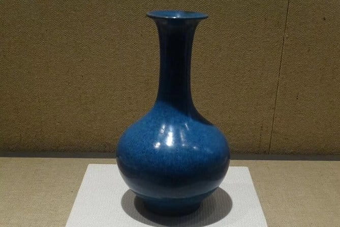 Full-Day Private Tour Panjiayuan Antique Market and Beijing Capital Museum - Price and what you actually get for $145