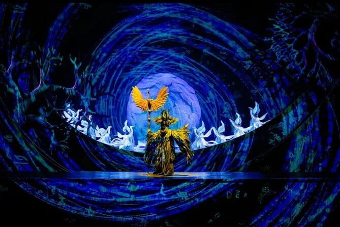 Golden Mask Dynasty Show Discount Tickets of OCT Theatre - Acting and dance: how the performers keep the show readable
