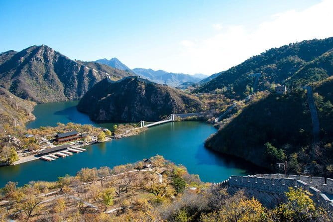 Great Wall Jinshanling to Simatai West Hiking Private Day Tour - Guide, lunch, and comfort details that add up