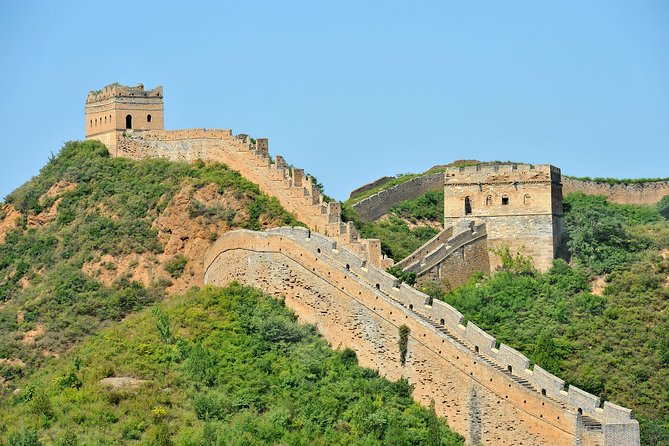 Great Wall of China at Badaling and Ming Tombs Day Tour from Beijing - Badaling Great Wall: North or South Climb and the 2-Hour Reality