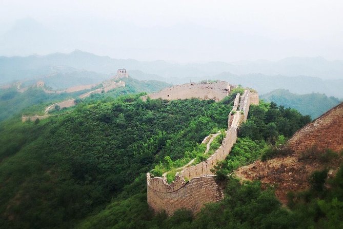 Gubeikou & Jinshanling Great Wall Hiking Tour English Speaking Driver Service - Gubeikou start: ridge views and a more manageable walk