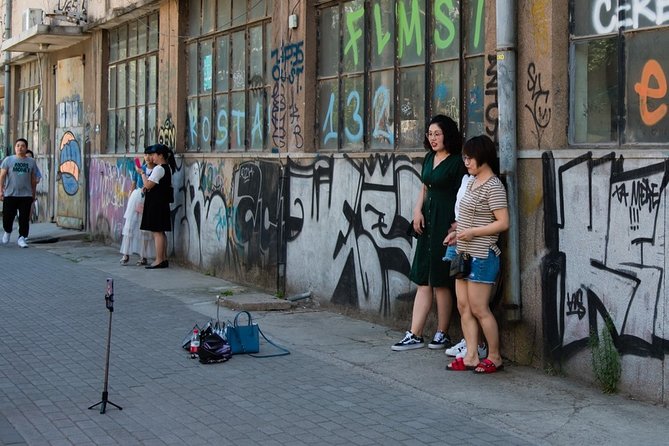 Half Day Tour to 798 Art Zone with Private Tour Guide Service - Who this tour suits best