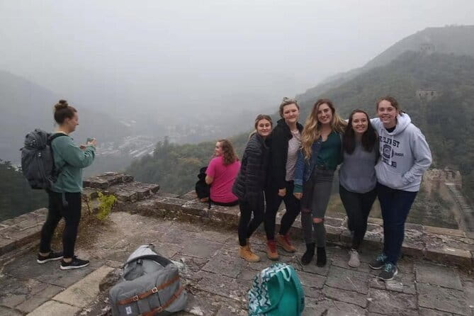 Hiking Tour Jiankou to Mutainyu with English Driver Service - Why Jiankou to Mutianyu feels different in early fall